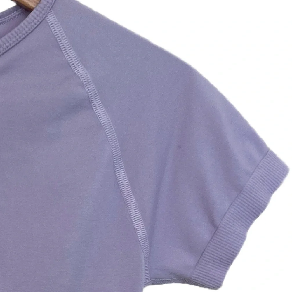 Alphalete Amplify Set with Leggings and Crop Top in Misty Lilac - Picture 13 of 14